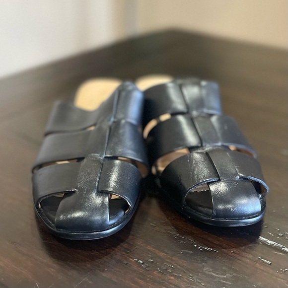 Madewell The Dixson Fisherman Mule - Picture 7 of 15